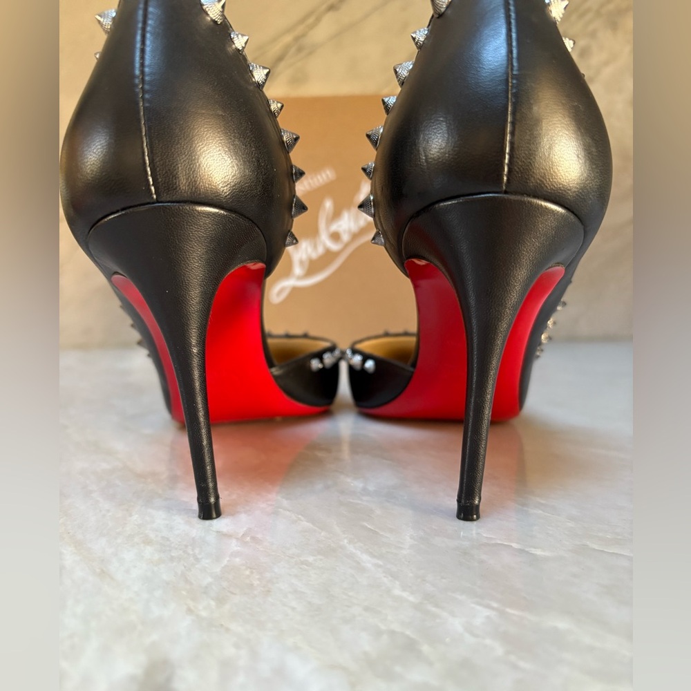 Christian Louboutin iriza sz 39 studded pumps heels - Picture 3 of 7